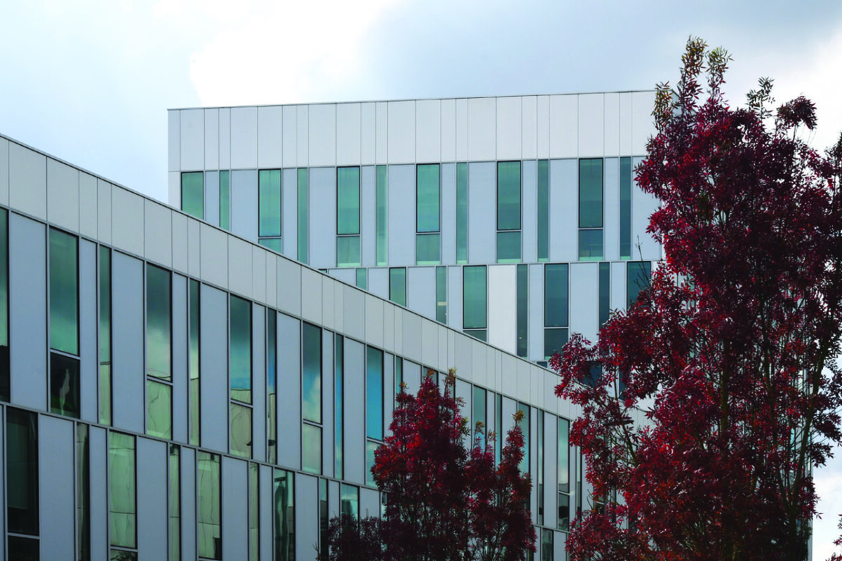 Atrium 4